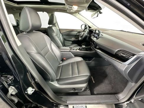 Used 2023 Nissan Rogue SL w/ SL Premium Package AWD/4WD image 29