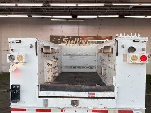 Used 2014 Ford F550 4x4 Crew Cab Super Duty image 12