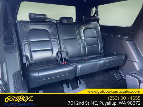 Used 2022 Lincoln Navigator L Reserve AWD/4WD image 31