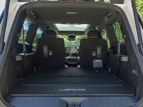 New 2026 Lexus GX 550 image 11