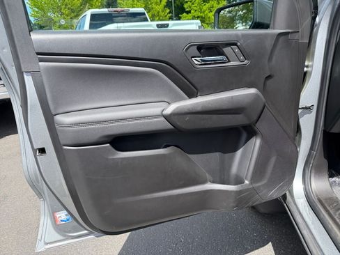 Used 2024 Chevrolet Colorado LT w/ LT Convenience Package II AWD/4WD image 20