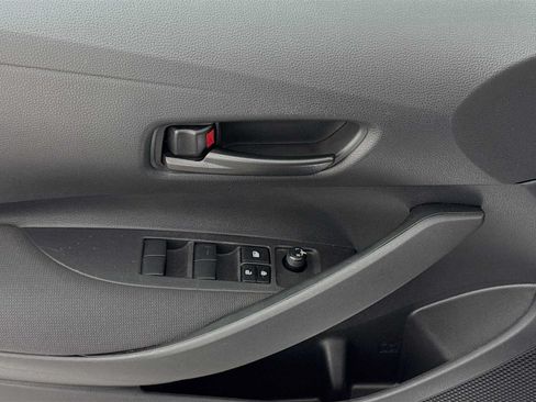 Used 2023 Toyota Corolla LE FWD image 17