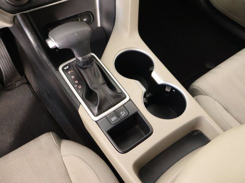 Used 2022 Kia Sportage LX FWD image 7