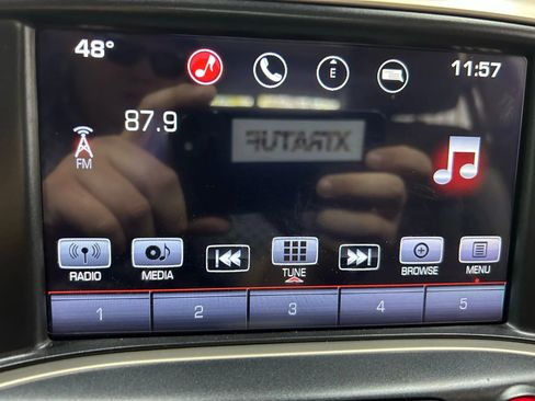 Used 2016 GMC Sierra 2500 Denali w/ Duramax Plus Package image 21