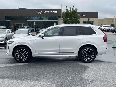 New 2026 Volvo XC90 T8 Plus w/ Protection Package Premier AWD/4WD image 25