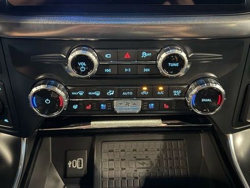 Used 2025 Ford F150 Raptor image 29