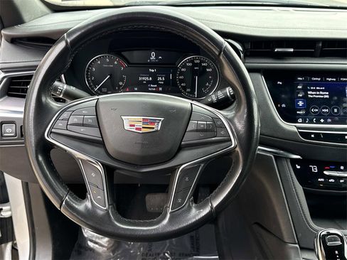 Used 2020 Cadillac XT5 Luxury image 20