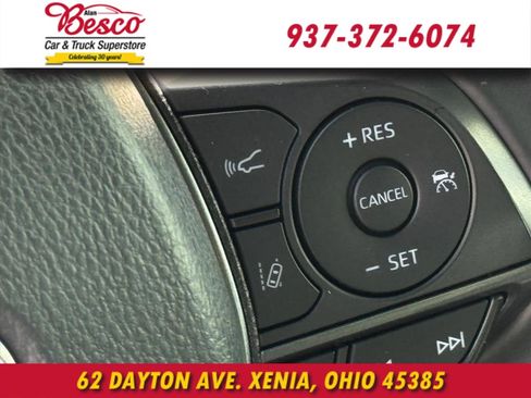 Used 2023 Toyota Camry SE image 11