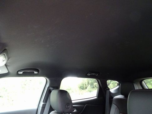 Used 2022 Chevrolet Blazer RS image 17