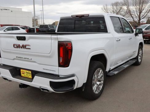 Used 2024 GMC Sierra 1500 Denali w/ Technology Package AWD/4WD image 7