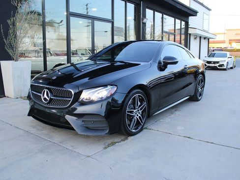 Used 2020 Mercedes-Benz E 450 Coupe image 3