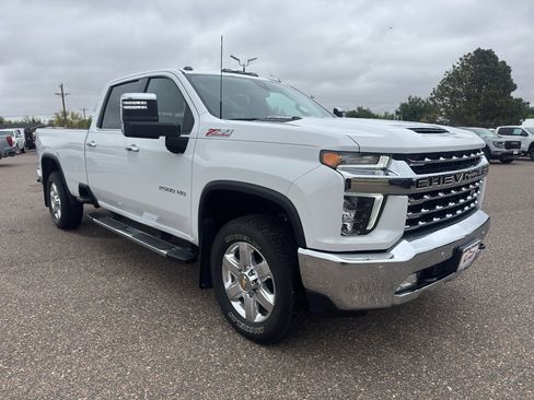 Used 2021 Chevrolet Silverado 2500 LTZ w/ LTZ Convenience Package AWD/4WD image 4