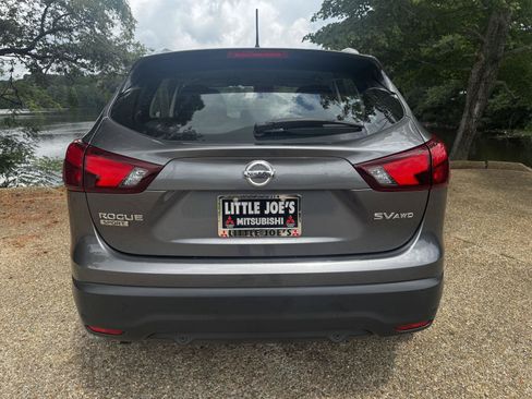 Used 2019 Nissan Rogue Sport SV w/ All-Weather Package AWD/4WD image 6
