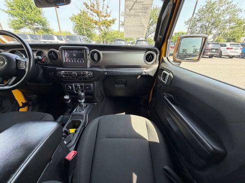 Certified 2018 Jeep Wrangler Unlimited Sport S AWD/4WD image 20