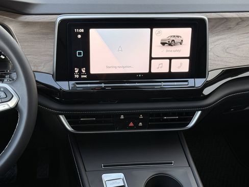 New 2026 Volkswagen Atlas SE image 14