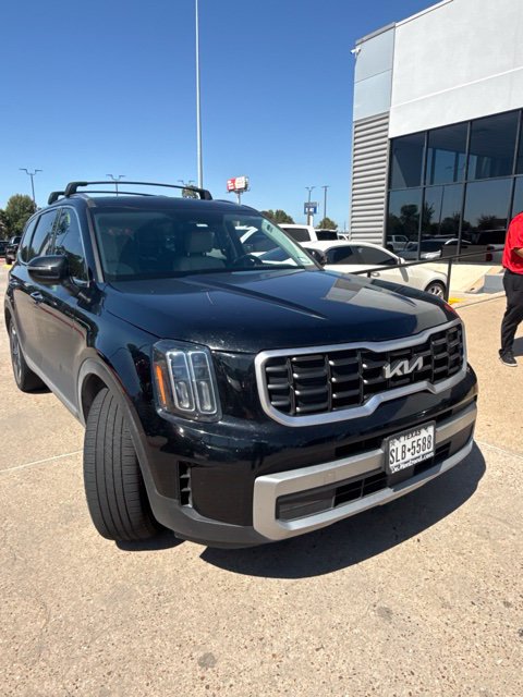 Used 2023 Kia Telluride S w/ S Sunroof Package AWD/4WD image 2