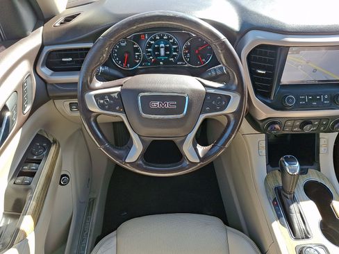 Used 2019 GMC Acadia Denali w/ Technology Package AWD/4WD image 11