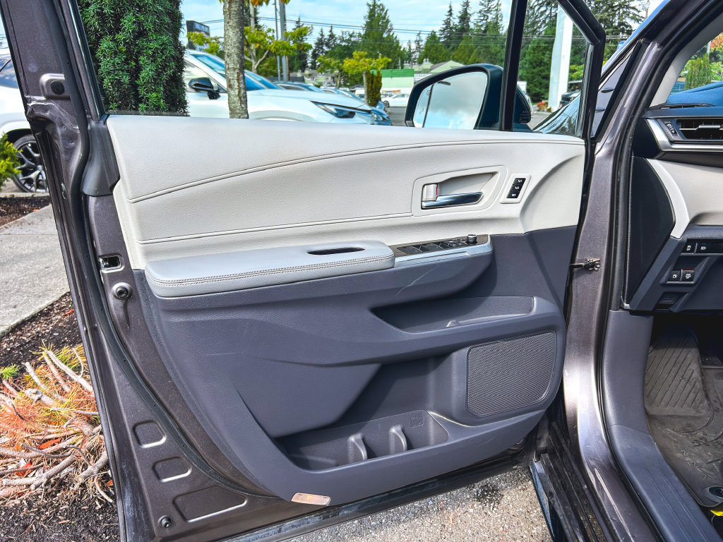 Certified 2021 Toyota Sienna Limited AWD/4WD image 10