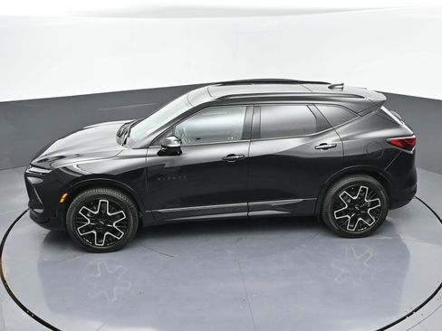 Used 2023 Chevrolet Blazer RS w/ Enhanced Convenience Package image 40