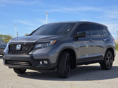Used 2021 Honda Passport Sport image 13