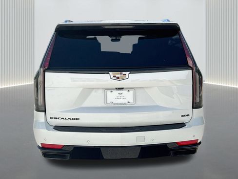 Used 2022 Cadillac Escalade ESV Sport Platinum AWD/4WD image 4
