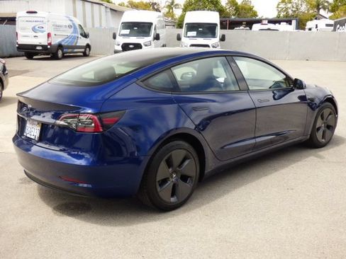Used 2023 Tesla Model 3 Standard Range RWD image 3