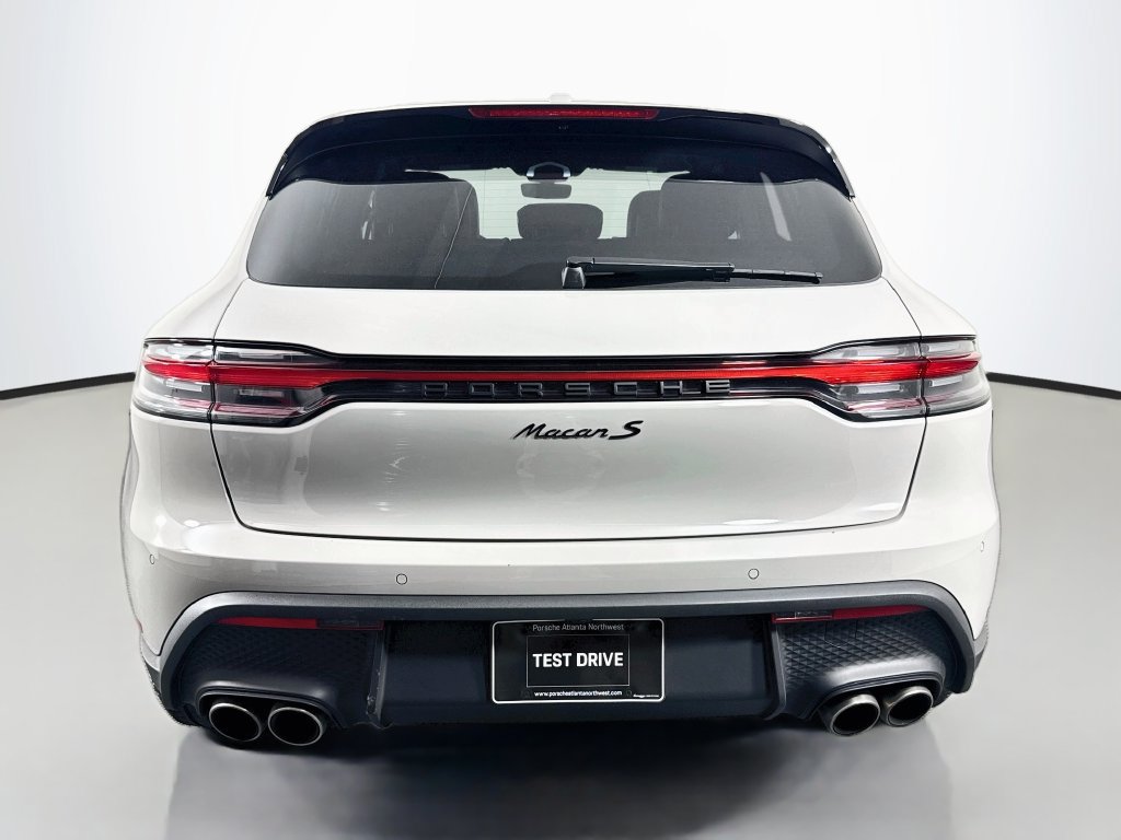 Certified 2024 Porsche Macan S AWD/4WD image 10