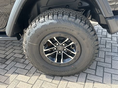 New 2025 Jeep Wrangler Willys image 10