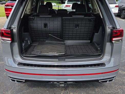Used 2025 Volkswagen Atlas SEL Premium R-Line AWD/4WD image 70