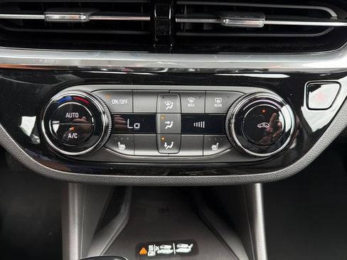 New 2026 Buick Envista Sport Touring w/ Convenience I Package FWD image 14
