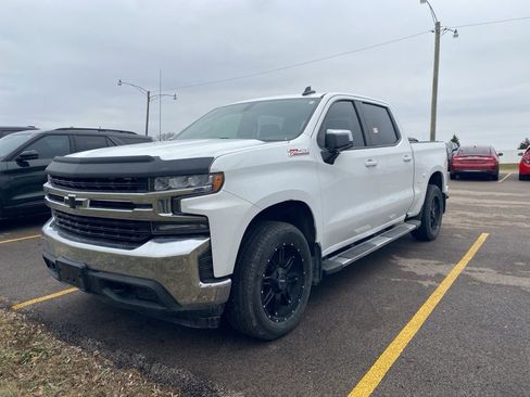 Used 2019 Chevrolet Silverado 1500 LT image 18