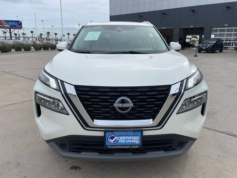 Certified 2023 Nissan Rogue SV w/ SV Premium B Package FWD image 6