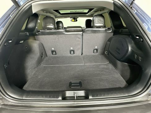 Used 2021 Jeep Cherokee Limited w/ Elite Package AWD/4WD image 24