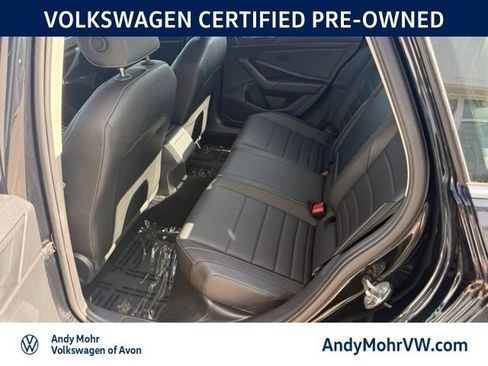 Used 2024 Volkswagen Jetta SE FWD image 20