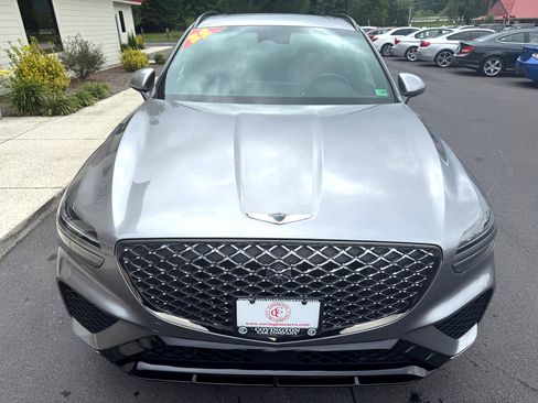 Used 2022 Genesis GV70 2.5T w/ Sport Prestige Package image 9