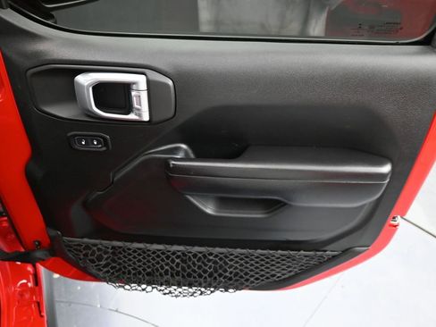 Used 2021 Jeep Gladiator Rubicon image 32