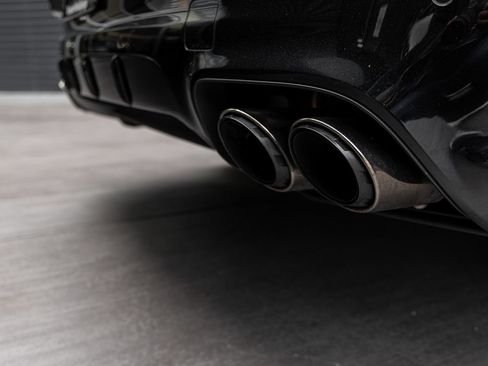 Certified 2025 Porsche Cayenne S AWD/4WD image 29