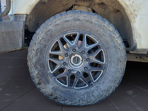 Used 2021 Ford F350 Lariat w/ Lariat Ultimate Package image 14