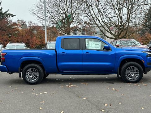 New 2026 Nissan Frontier SV w/ All-Weather Content Package image 8