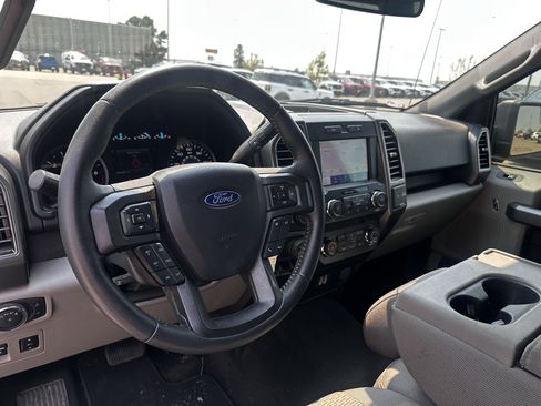 Used 2020 Ford F150 XLT w/ Equipment Group 302A Luxury AWD/4WD image 5