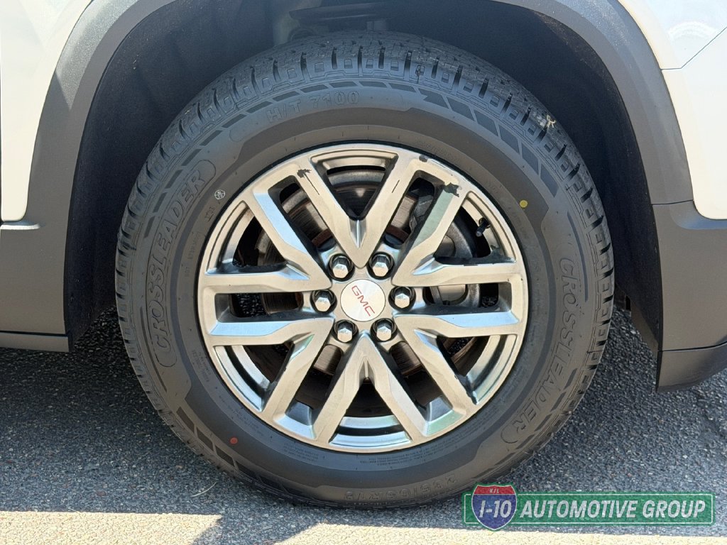 Used 2017 GMC Acadia SLT FWD image 12