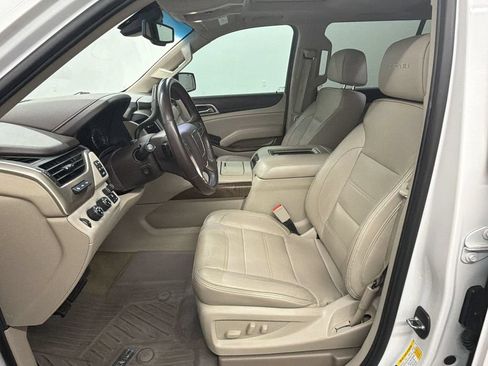 Used 2018 GMC Yukon XL Denali w/ Denali Ultimate Package AWD/4WD image 5