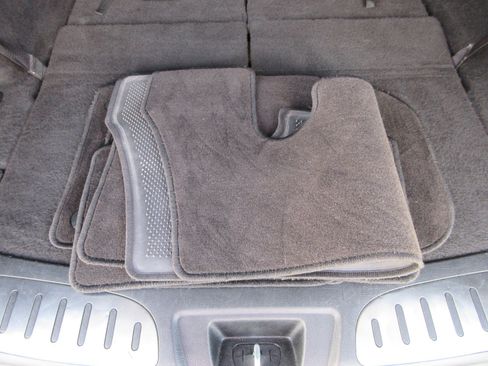 Used 2022 Dodge Durango R/T w/ Blacktop Package AWD/4WD image 58