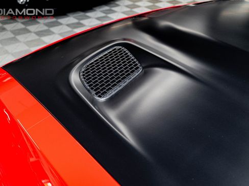 Used 2015 Dodge Challenger SRT Hellcat RWD image 44