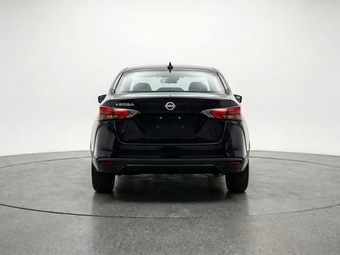 Used 2025 Nissan Versa SV FWD image 7