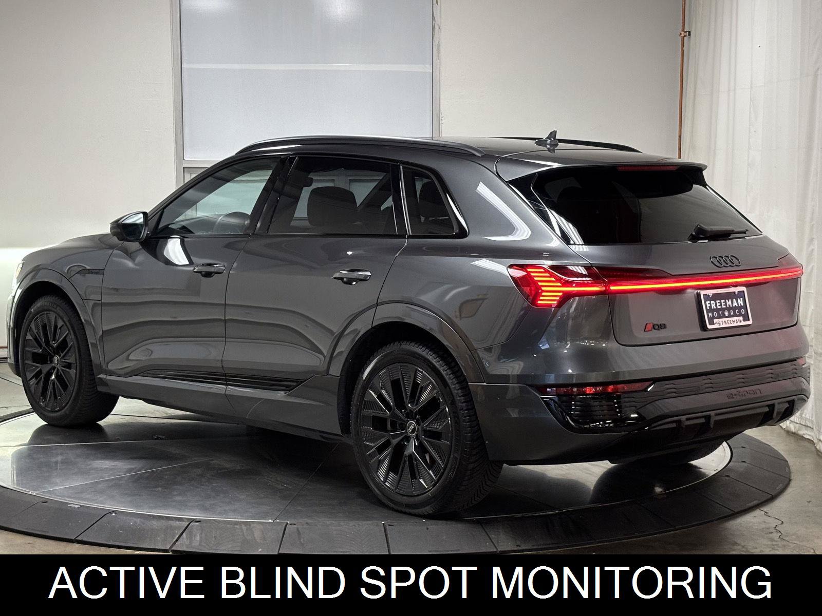 Used 2024 Audi Q8 e-tron Prestige w/ Prestige Package AWD/4WD image 7
