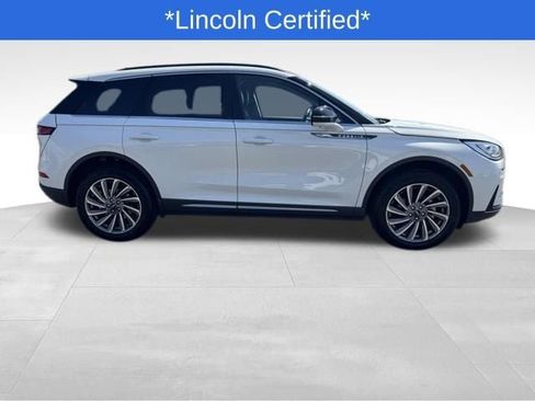 Certified 2025 Lincoln Corsair Reserve w/ Equipment Group 202A AWD/4WD image 2