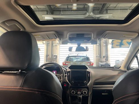 Used 2023 Subaru Crosstrek 2.5i Limited w/ Moonroof Package image 6