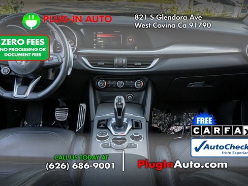 Used 2022 Alfa Romeo Stelvio Veloce AWD/4WD image 16