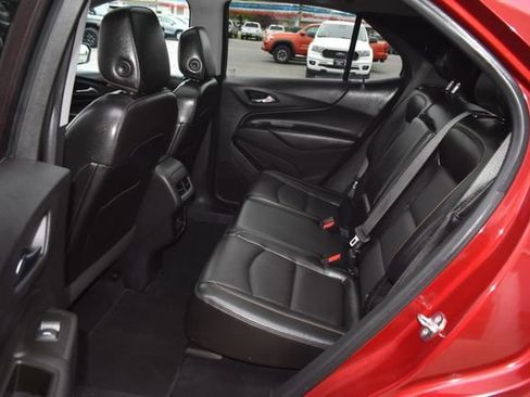 Used 2021 Chevrolet Equinox LT AWD/4WD image 34